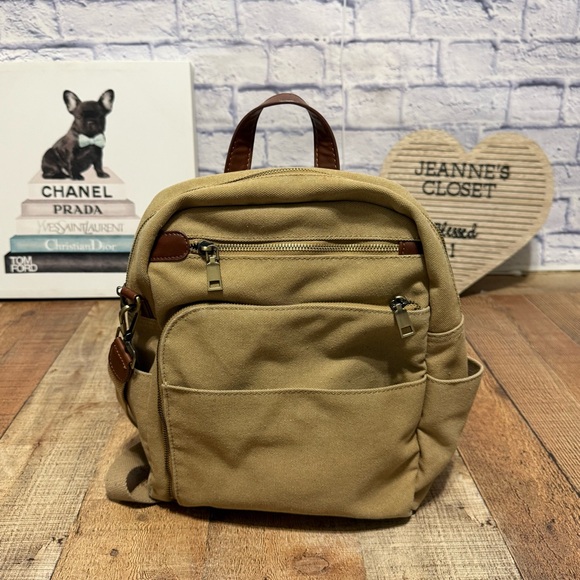 Antik Kraft Handbags - ANTIK KRAFT
Willa Canvas Backpack